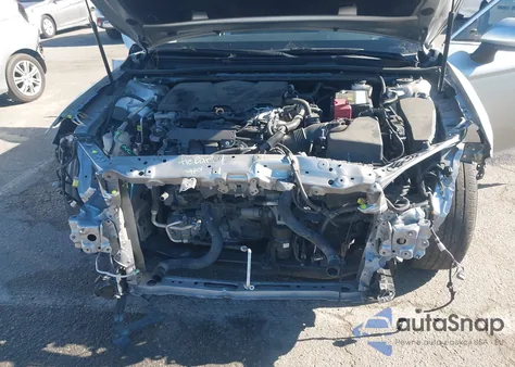 2019 Toyota Camry Le z USA, uszkodzony, nr VIN 4T1B11HK3KU769987